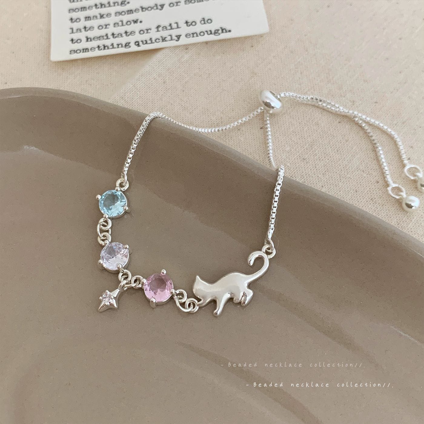 35 Cute Star-Chasing Kitten Bracelet đąâ¨ - Image 1